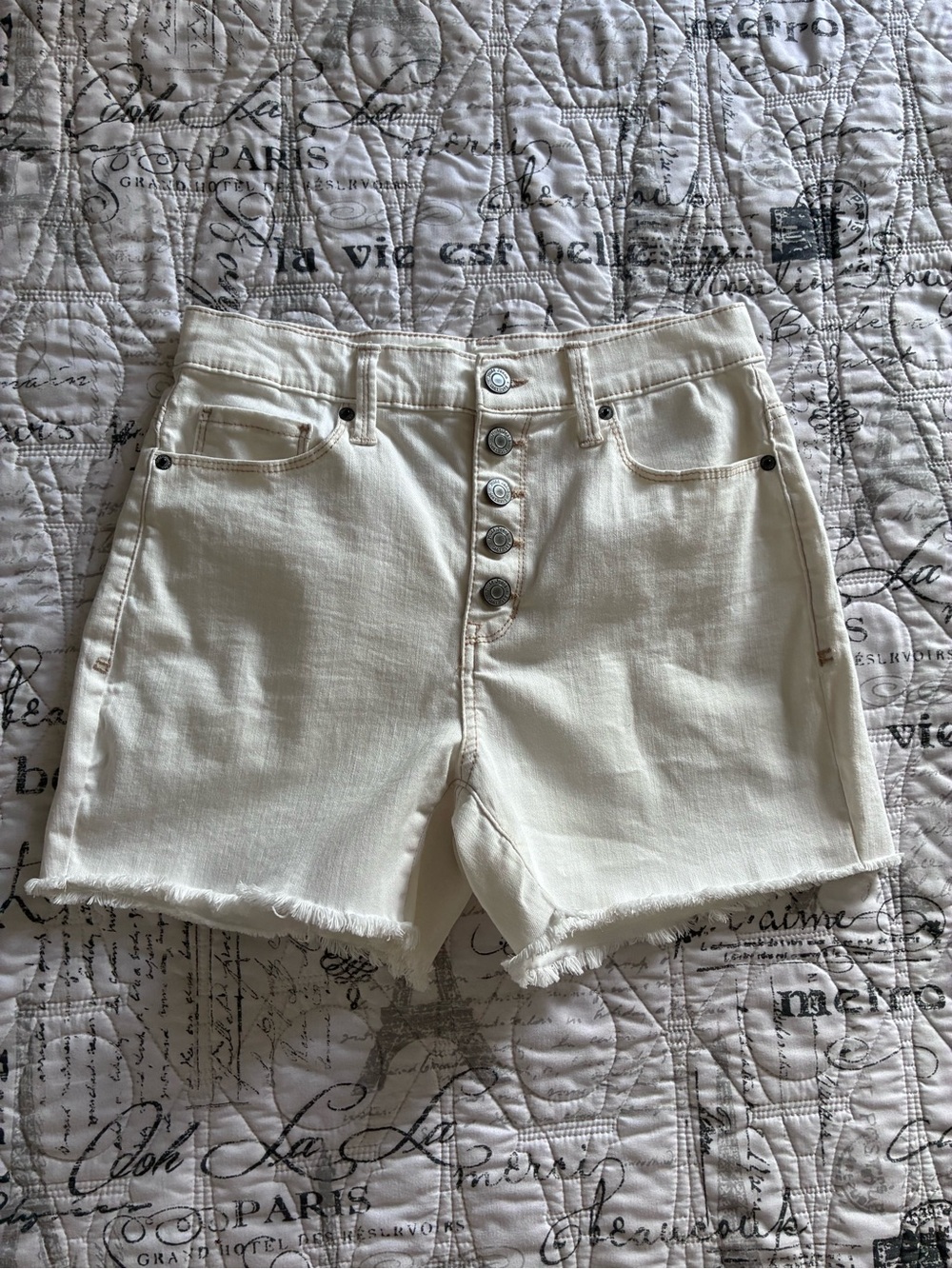 Mudd White/Cream High-Rise Button-Front Denim Shorts